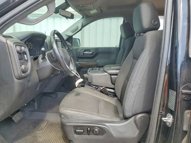 2019 CHEVROLET SILVERADO C1500 RST  