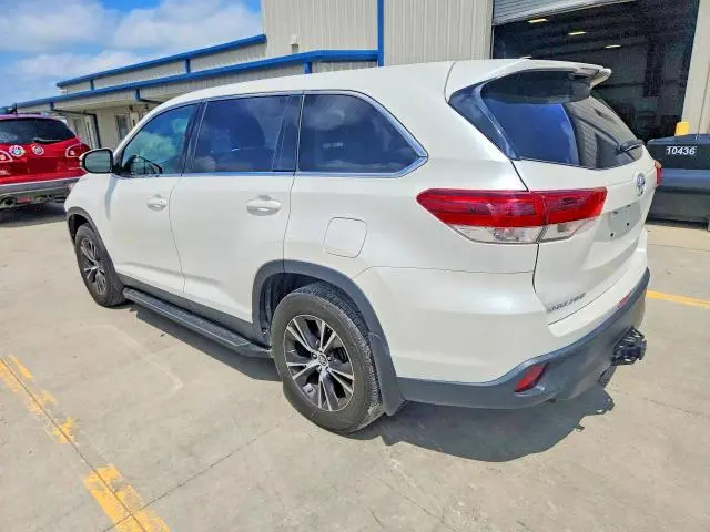 2019 TOYOTA HIGHLANDER LE  