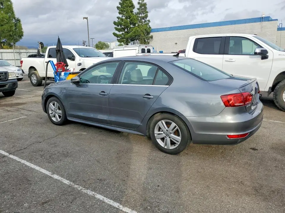 2013 VOLKSWAGEN JETTA HYBRID  