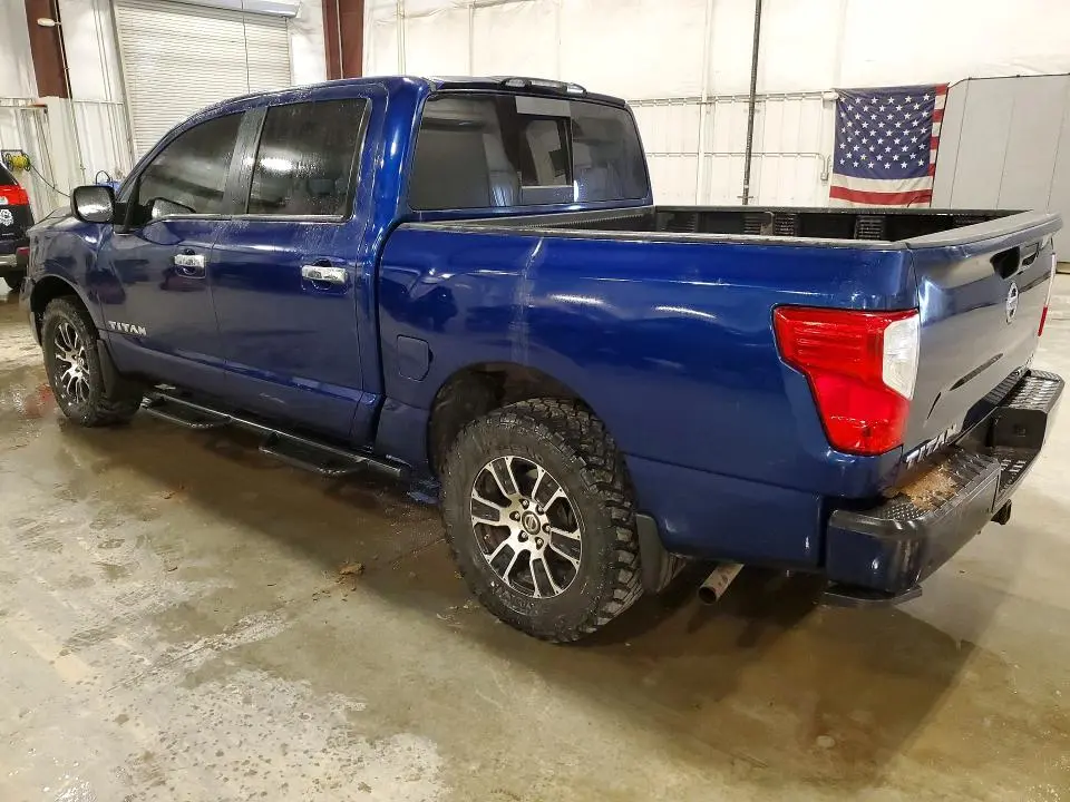 2021 NISSAN TITAN SV  