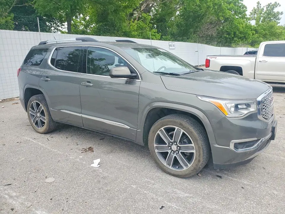 2018 GMC ACADIA DENALI  