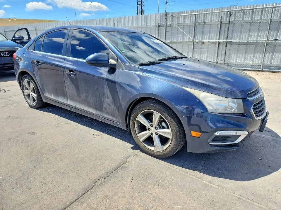2015 CHEVROLET CRUZE LT  