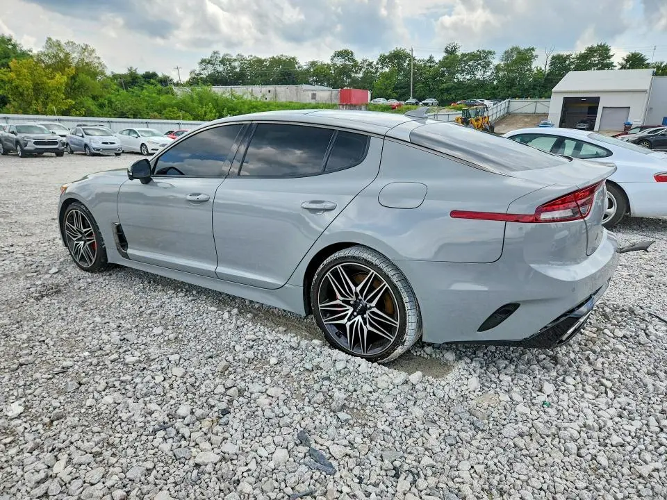 2023 KIA STINGER GT2  