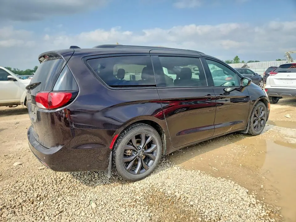 2019 CHRYSLER PACIFICA TOURING PLUS  