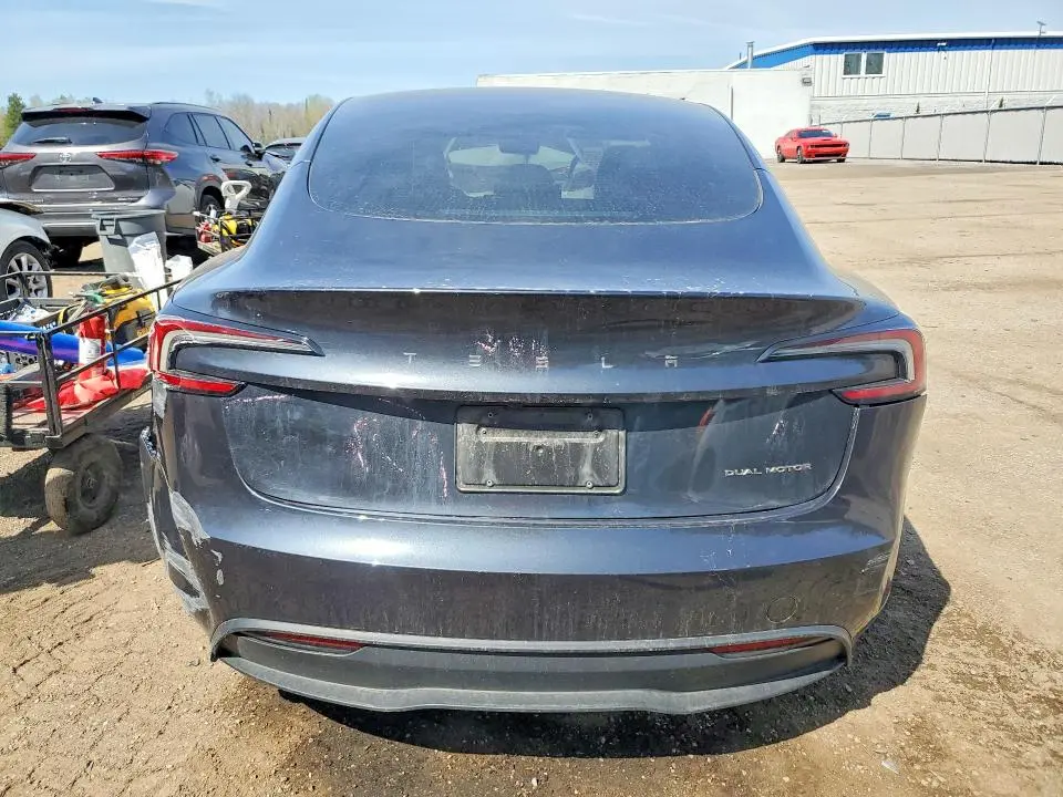 2024 TESLA MODEL 3   