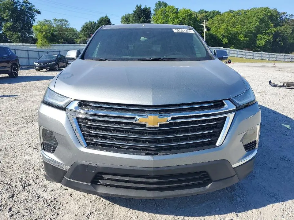 2023 CHEVROLET TRAVERSE LT  