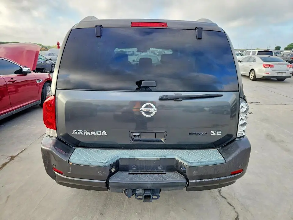 2010 NISSAN ARMADA SE  