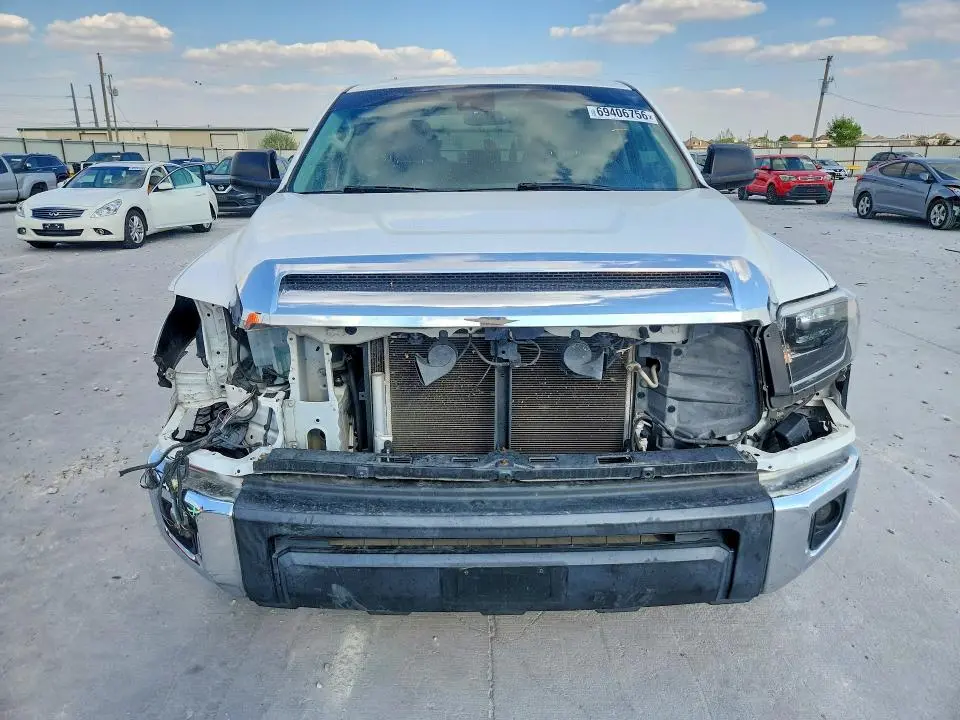 2021 TOYOTA TUNDRA SR5  