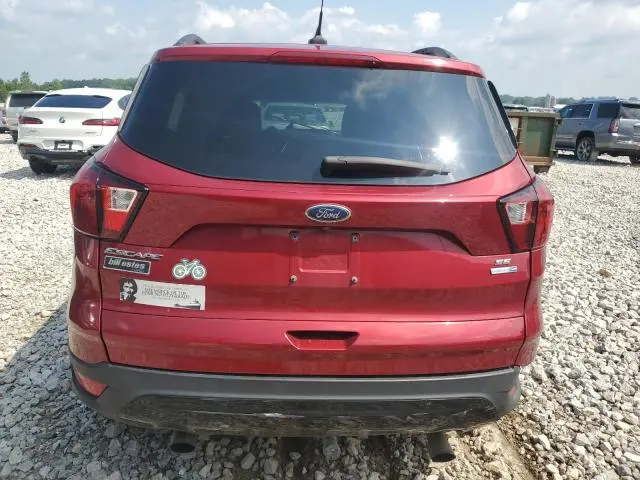 2019 FORD ESCAPE SE  