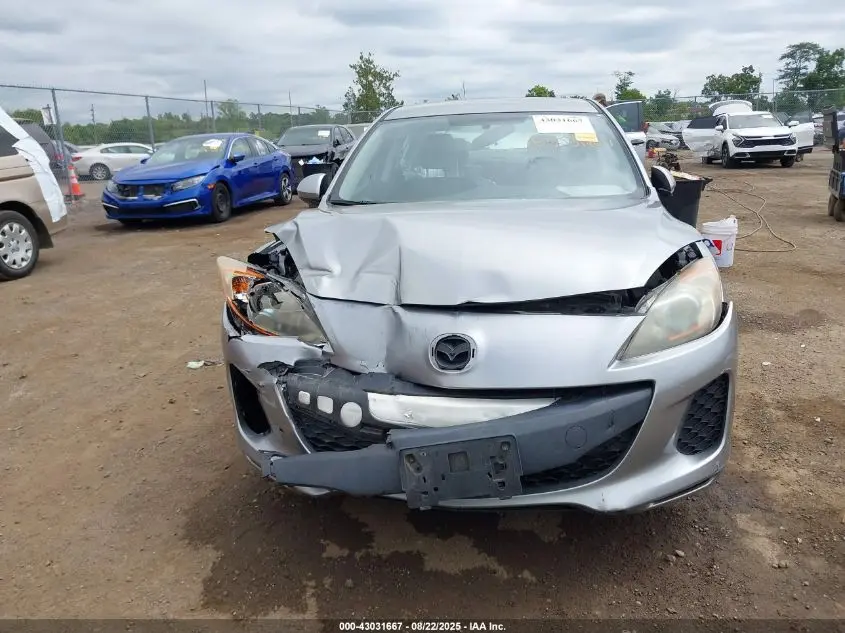 2013 MAZDA MAZDA3 I SPORT
