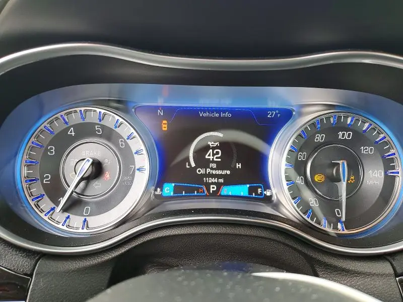 2023 CHRYSLER 300 TOURING  