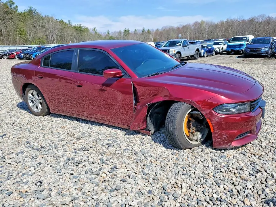 2021 DODGE CHARGER SXT  