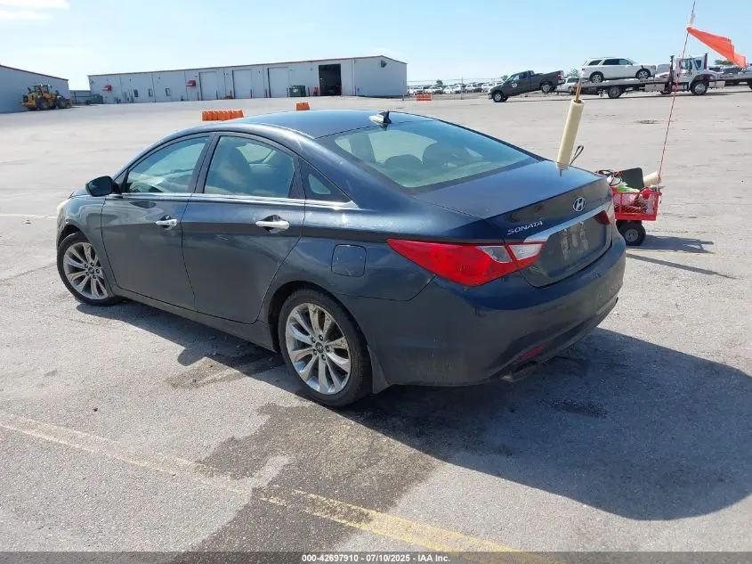 2013 HYUNDAI SONATA SE
