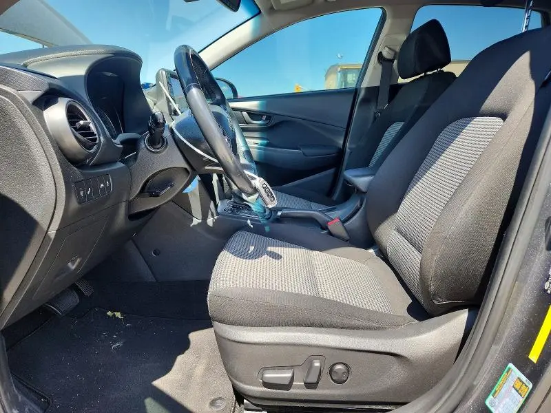 2020 HYUNDAI KONA SEL PLUS  