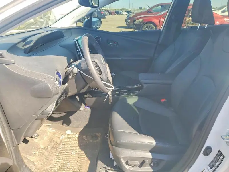 2022 TOYOTA PRIUS   