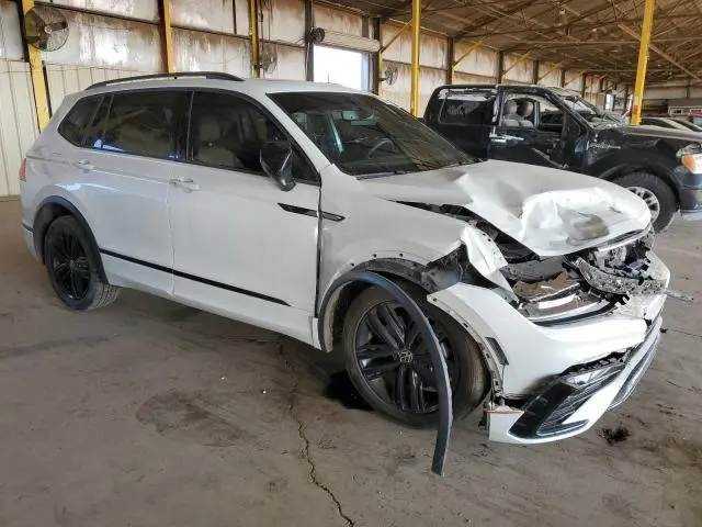 2022 VOLKSWAGEN TIGUAN SE R-LINE BLACK  