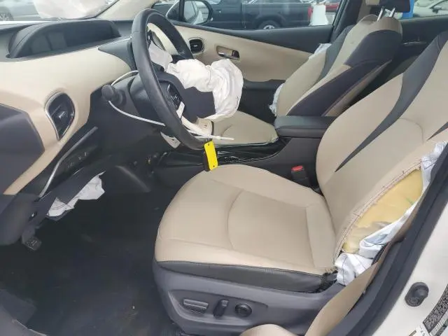 2018 TOYOTA PRIUS FOUR  