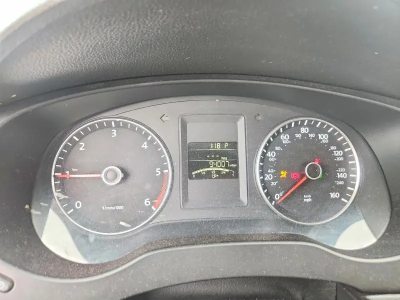 2013 VOLKSWAGEN JETTA TDI  