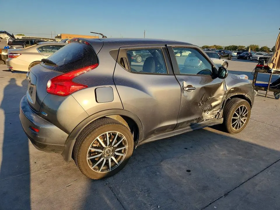 2013 NISSAN JUKE S  