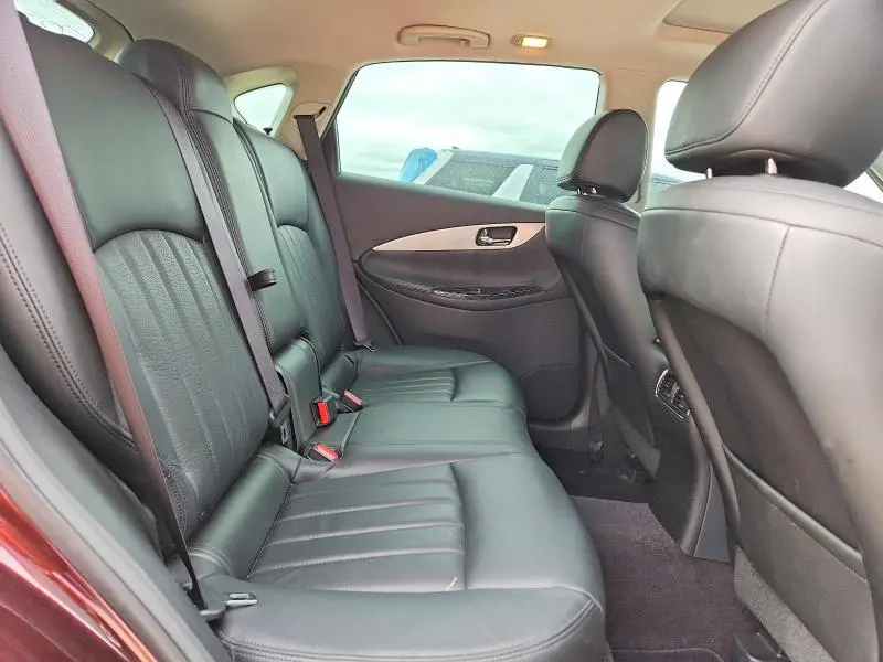 2017 INFINITI QX50 BASE  