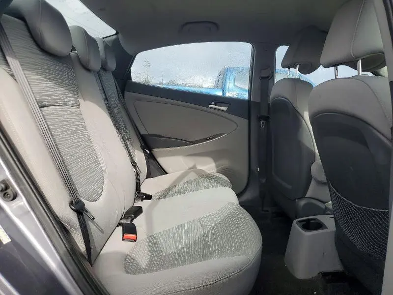 2015 HYUNDAI ACCENT GLS  