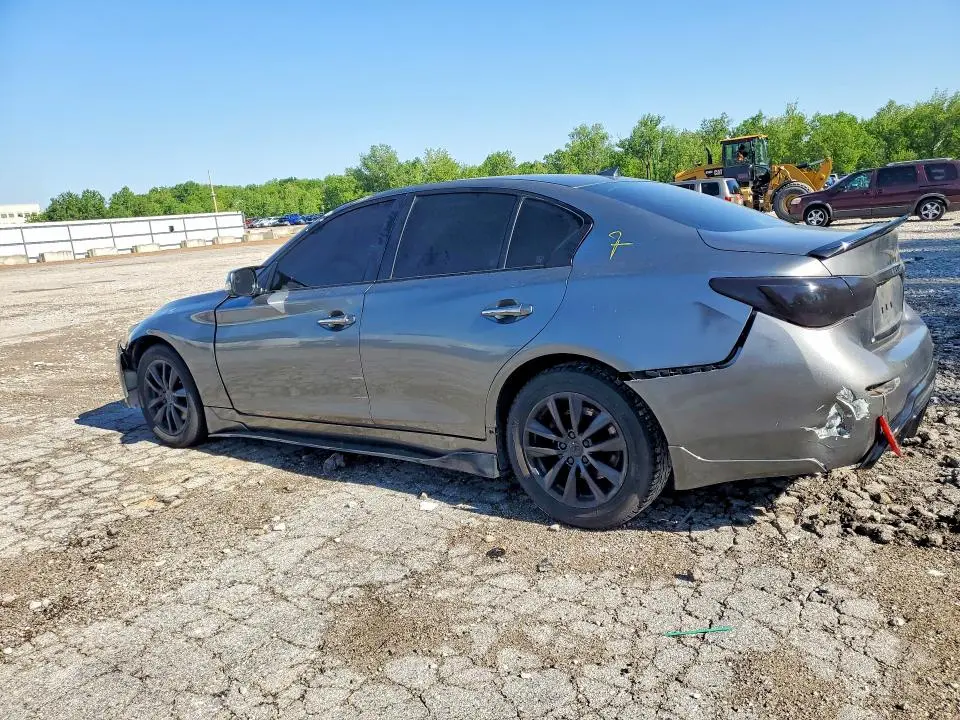 2015 INFINITI Q50 BASE  