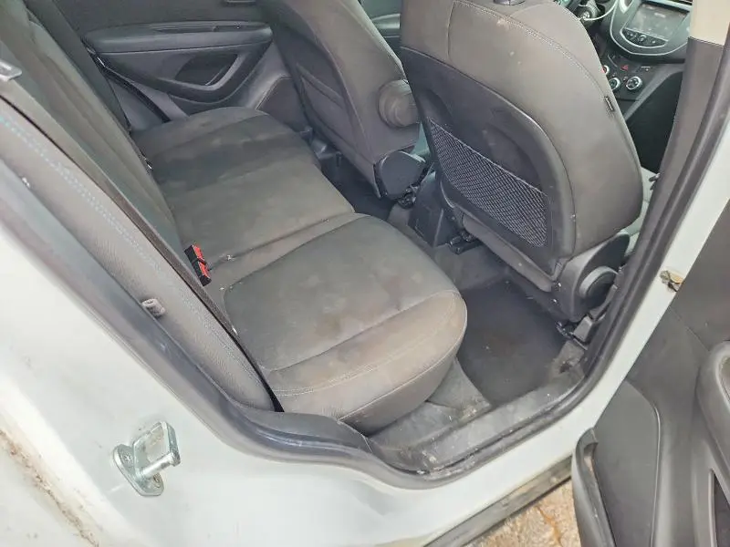 2015 CHEVROLET TRAX LS  