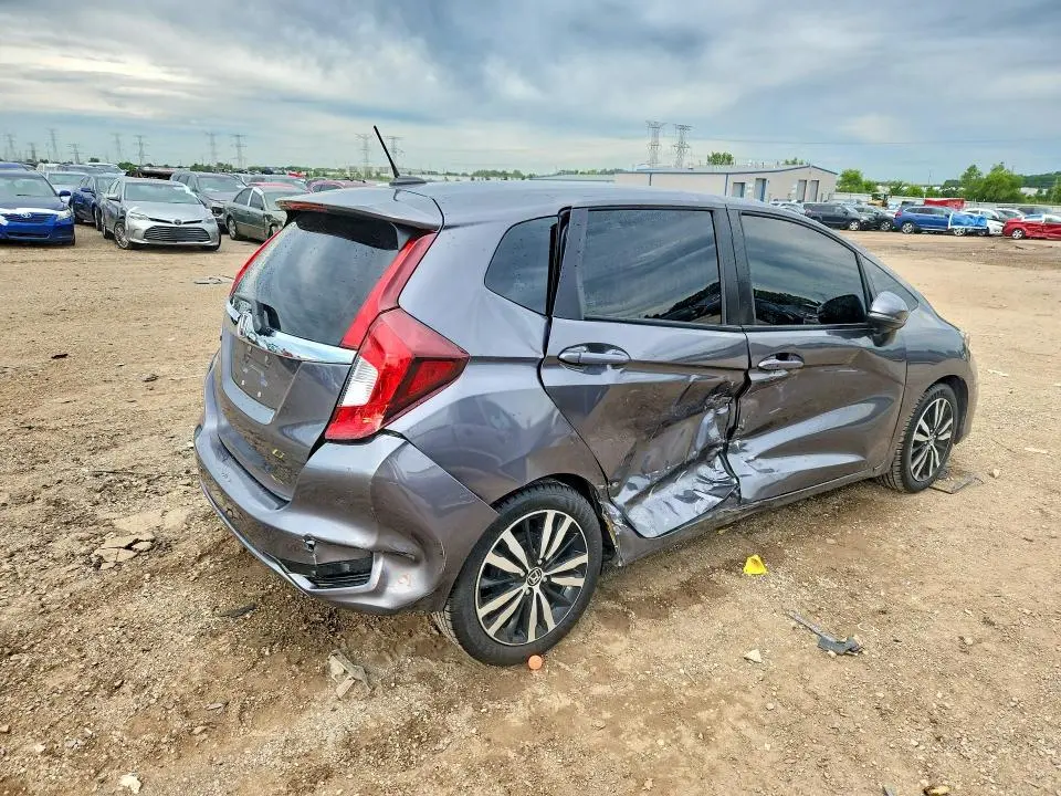 2018 HONDA FIT EX  