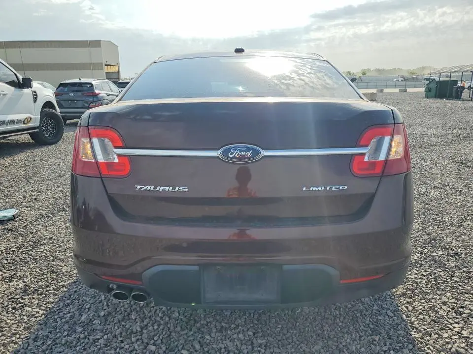 2010 FORD TAURUS LIMITED  