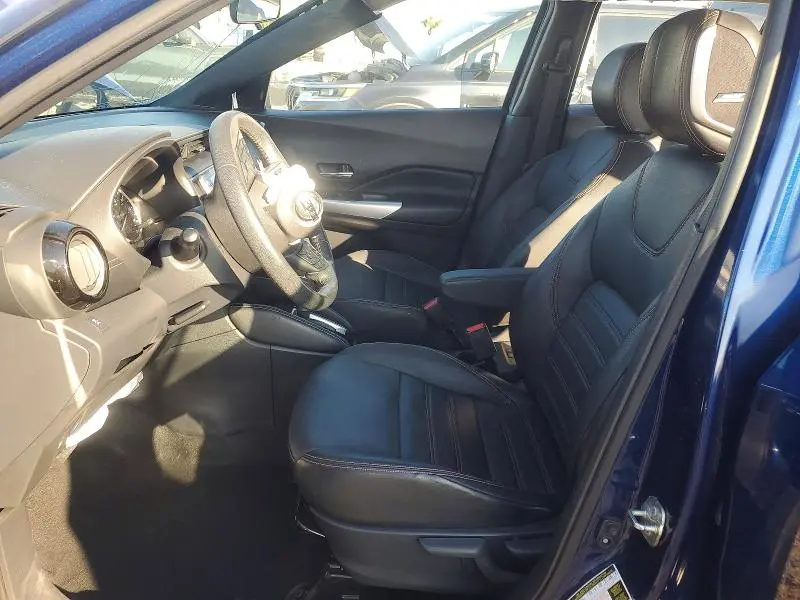 2019 NISSAN KICKS SR  