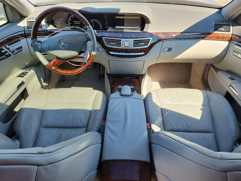 2013 MERCEDES-BENZ S 550  