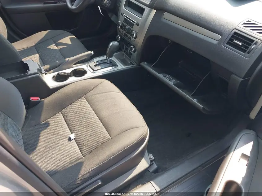 2011 FORD FUSION SE