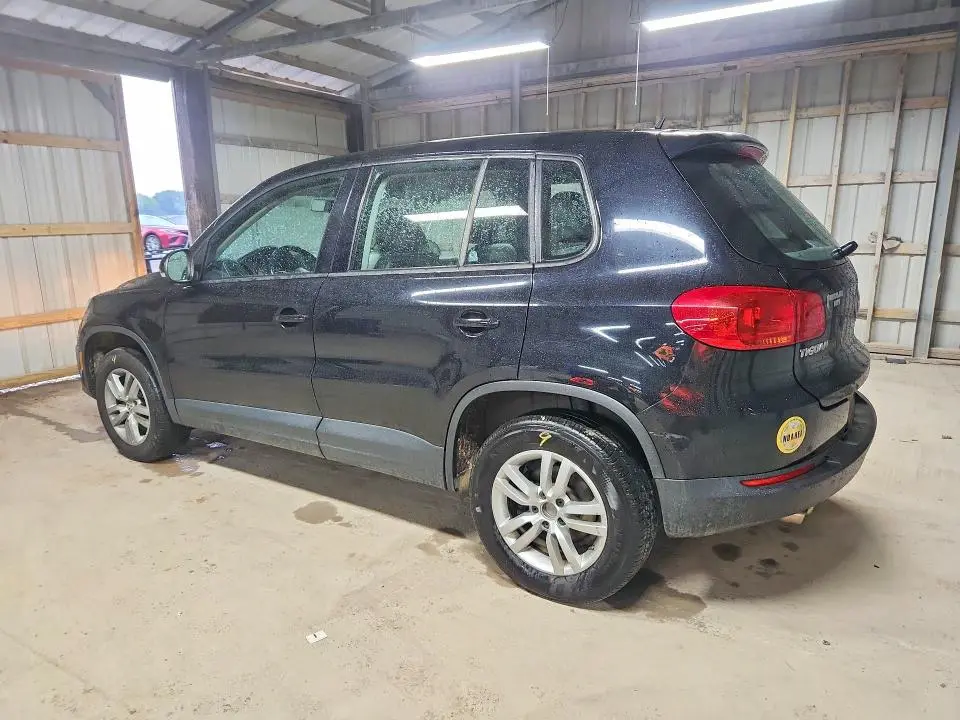 2014 VOLKSWAGEN TIGUAN S  