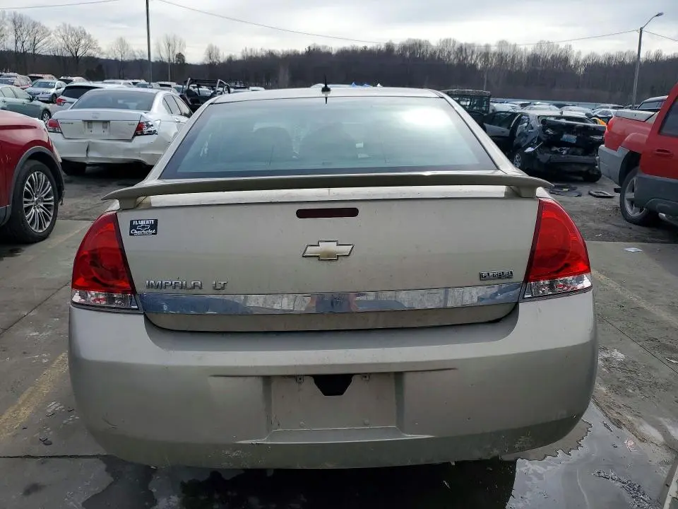 2011 CHEVROLET IMPALA LT  