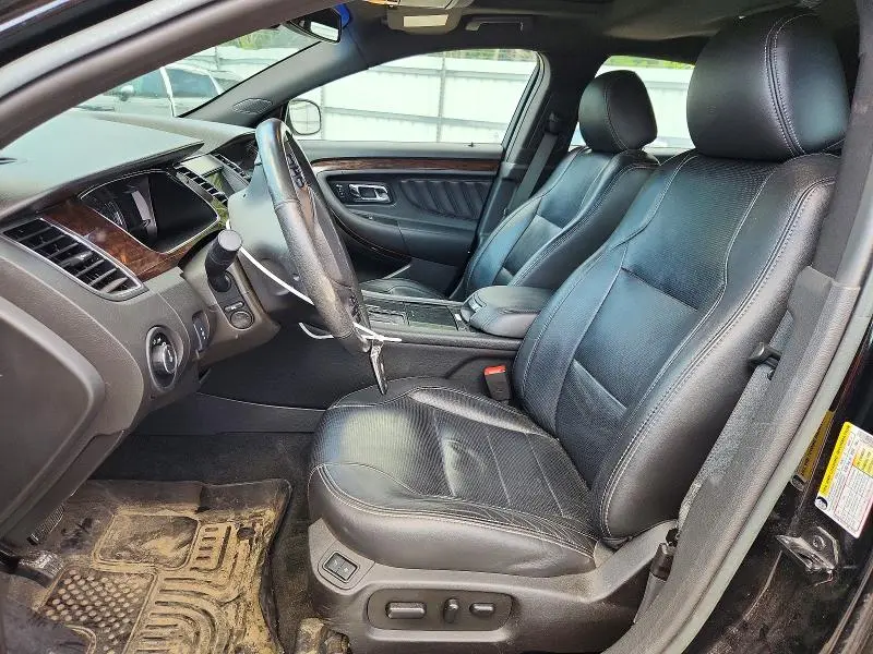 2017 FORD TAURUS LIMITED  