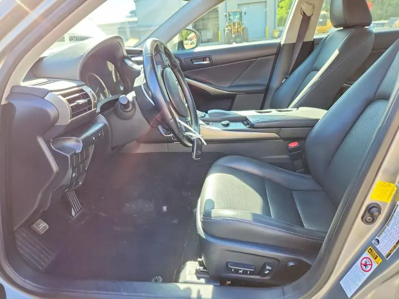 2016 LEXUS IS 300  
