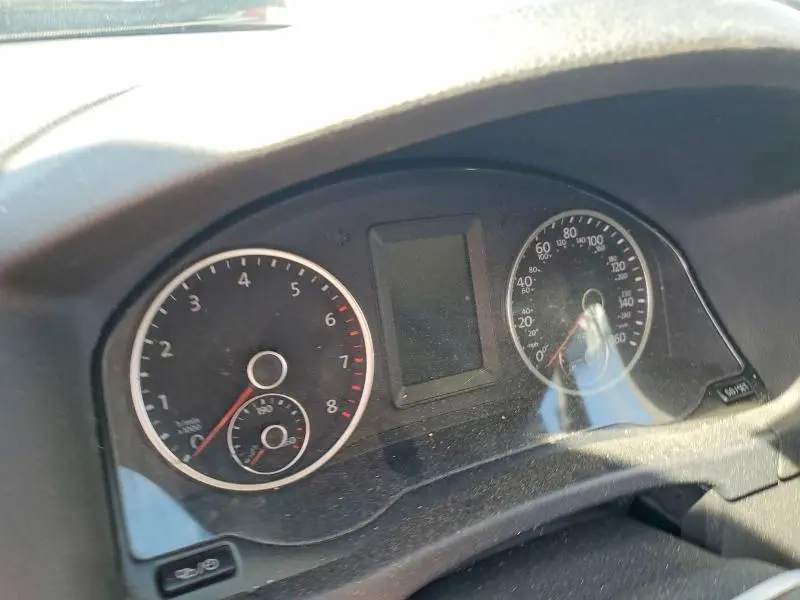 2015 VOLKSWAGEN TIGUAN S  