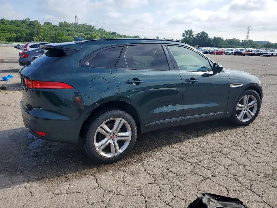 2018 JAGUAR F-PACE R - SPORT  
