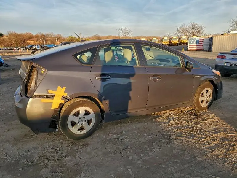 2011 TOYOTA PRIUS   
