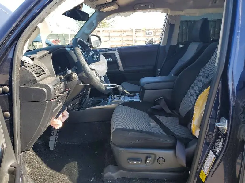 2020 TOYOTA 4RUNNER SR5  
