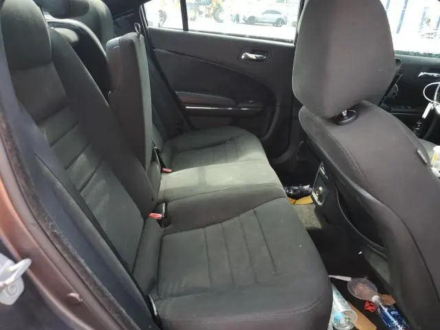 2013 DODGE CHARGER SE  