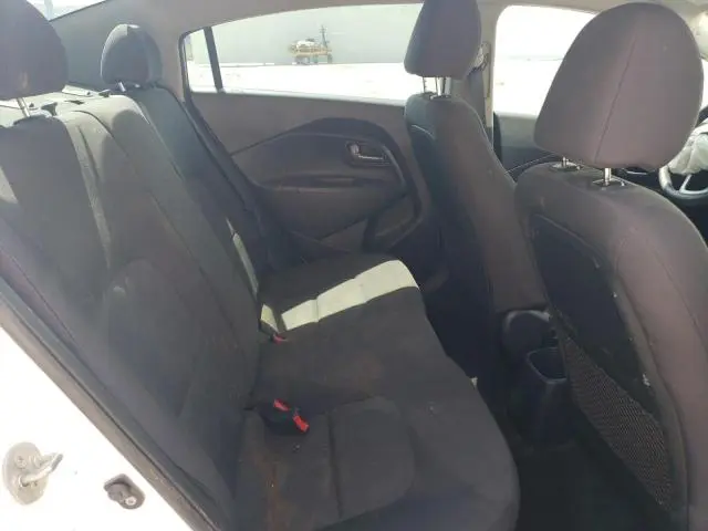 2013 KIA RIO LX