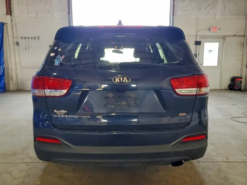 2016 KIA SORENTO LX  
