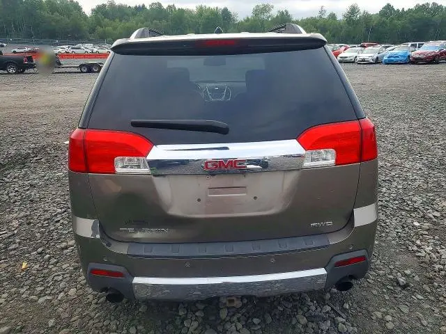 2010 GMC TERRAIN SLT  