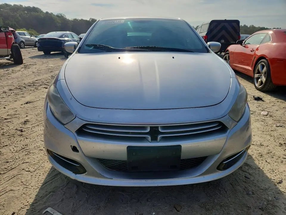 2013 DODGE DART SE  