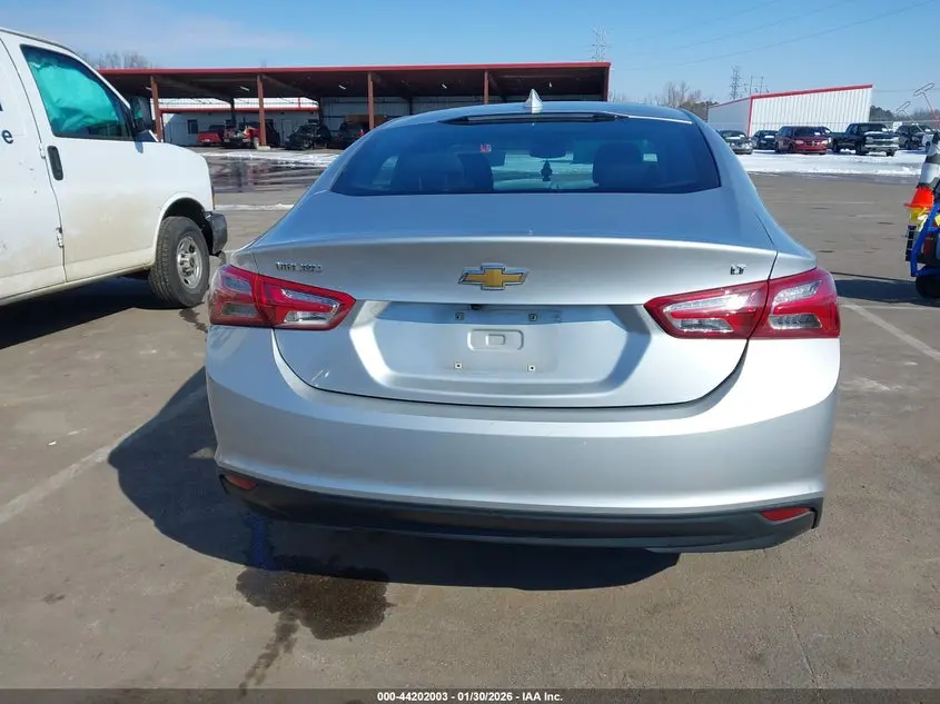 2022 CHEVROLET MALIBU FWD LT