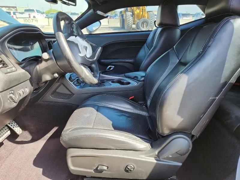 2016 DODGE CHALLENGER SXT  