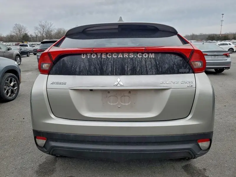 2019 MITSUBISHI ECLIPSE CROSS ES  