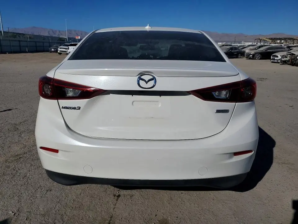 2016 MAZDA 3 TOURING  