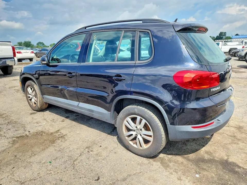2016 VOLKSWAGEN TIGUAN S  